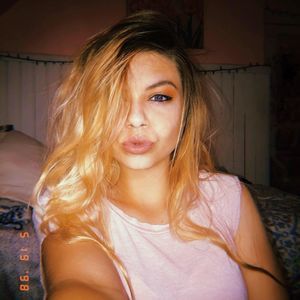 Meet your Posher, Vanessa